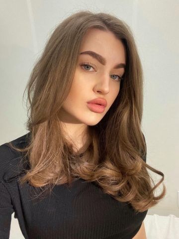 Полина